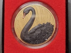 Монета 🇨🇲 Камерун 1000 франков CFA 2019 г. (Black Swan)