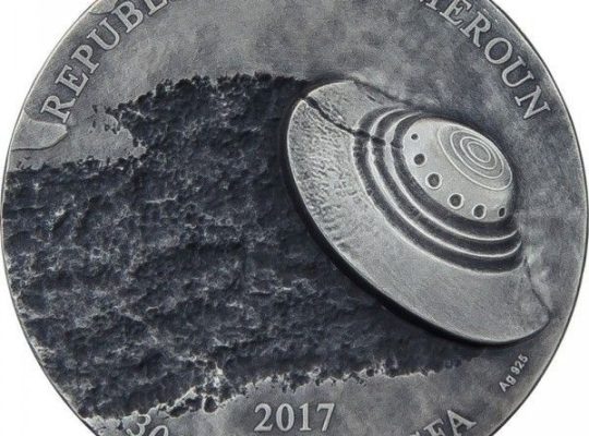 Монета 🇨🇲 Камерун 3000 франков CFA 2017г. «70 ЛЕТ ИНЦИДЕНТУ с НЛО в РОЗУЭЛЛЕ