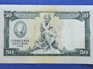 Банкнота 🇵🇹 Португалия 50 эскудос 1953 года.