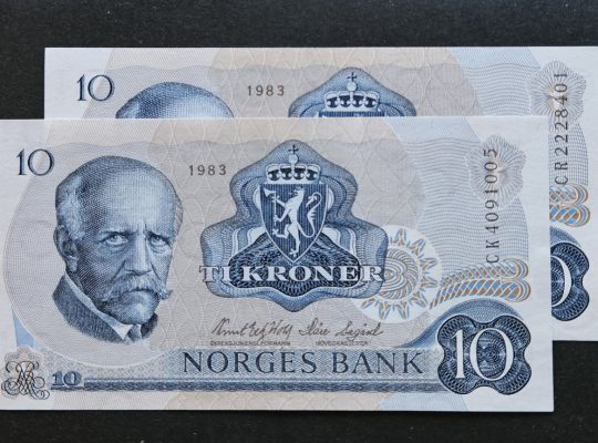 🇳🇴 10 крон 1983 года. Норвегия. 2 шт.